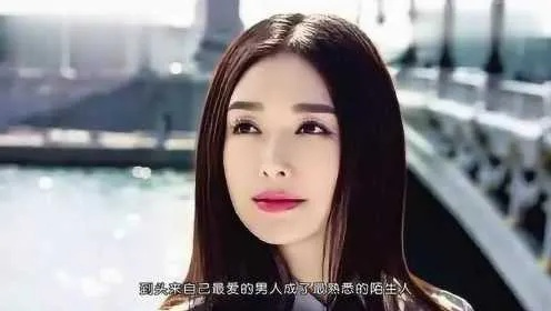 黄晓明前女友回归直播，人气爆涨10万＋！