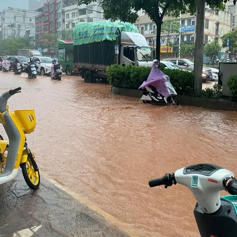 《25迈小电驴升级，3万内智能新选择！》