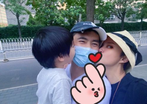 Uzi喜提二胎！孕肚照曝光，甜蜜夫妻羡煞旁人