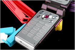 《明末》音乐精选豪华版开箱：手机支架造型，独特设计抢先看