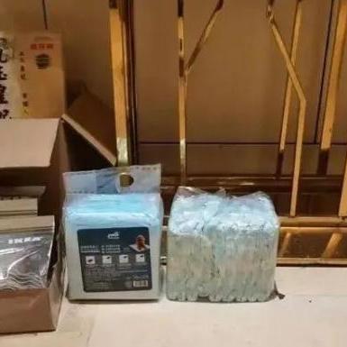 上海惊现50元可乐！倒杯即享，挑战你的味蕾极限