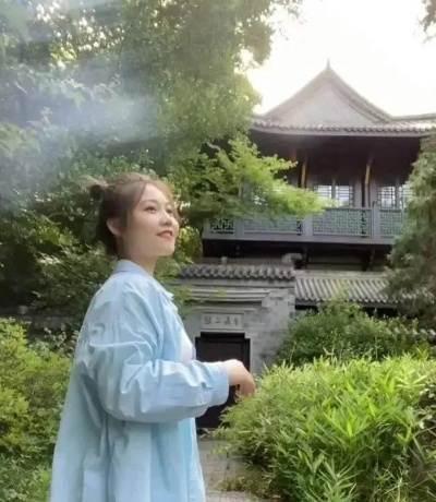 网红小月月抗癌百万路，23岁舞者与白血病抗争终章