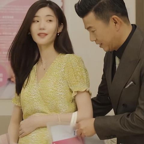 《职场困惑：中年玩家遭嘲讽，如何找回游戏乐趣？》