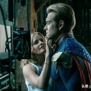 《真人快打2》预告首曝！《黑袍纠察队》演员卡尔·厄本担纲主演