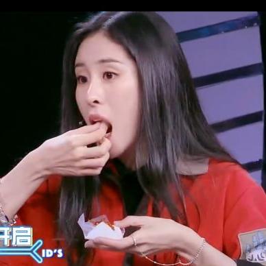 《年轮》原唱之谜揭晓：张碧晨告别舞台，真相揭晓！