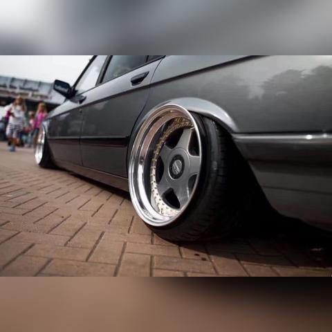 《末日地带2》Steam新篇章：打造你的末世生存堡垒