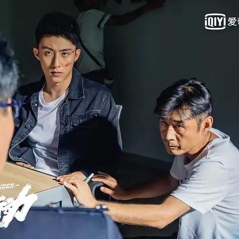 《扫黑风暴导演亲述：揭秘与毒贩真实对话》