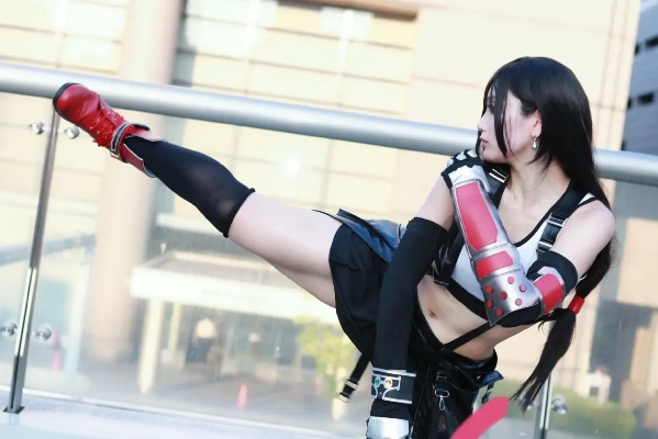 《羊蹄山之魂》蒂法COS美图，心动瞬间！