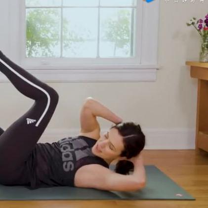 韩国女主播健身秘籍：跟随她一起燃脂有氧动图！