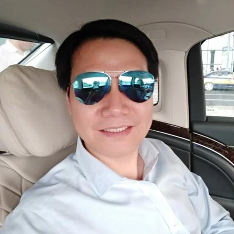 小米AI眼镜大目标：3年出货量冲击500万，雷军亲自立项！