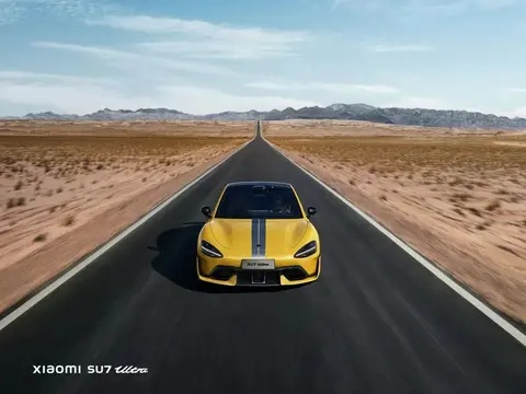 法拉利官方惊购小米SU7 Ultra，玩家热议！