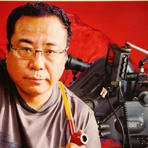 《禁令下！老头乐高速排队奇观，揭秘背后真相》