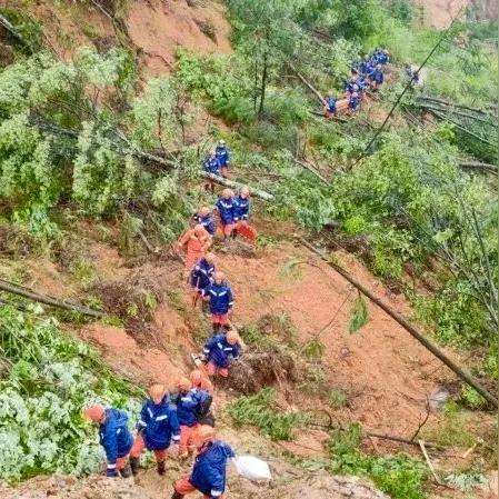 AMD锐龙7 9700F无核显版首曝：Zen5新核显性能揭秘