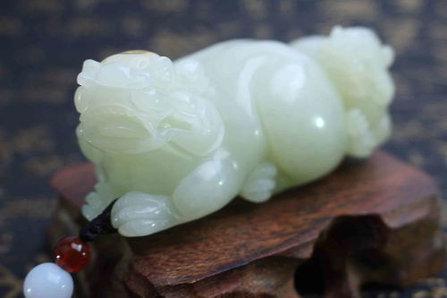 《明末渊虚玉佩：貔貅佩戴效果揭秘》