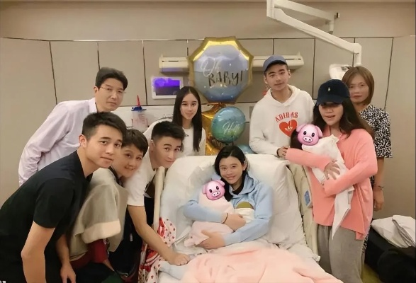 何猷君怒斥热搜传闻：亲妹骨科？请尊重事实！