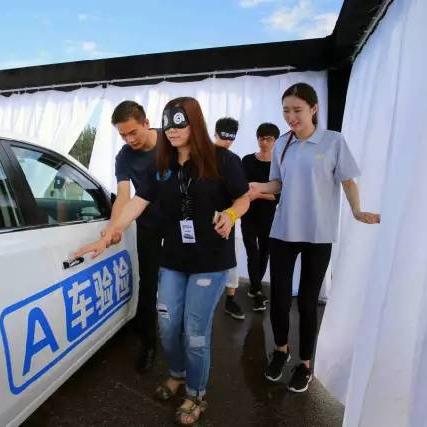 中国游戏市场上半年激增14%，完美世界双螺旋创新驱动揭秘！