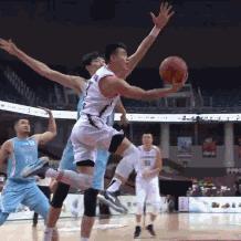 《美女干扰？揭秘如何触发净无欲小剧场》