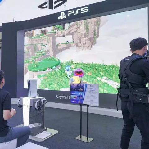 《PS首日CJ现场盛况！江口达雄亲临，人潮涌动》