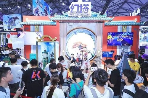 《虚实万象》ChinaJoy：萌娃助力，游戏新体验！