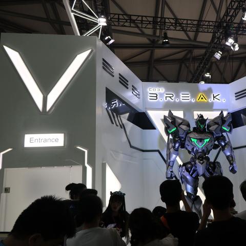 《解限机》ChinaJoy机甲新秀，速成驾驶员必备攻略！