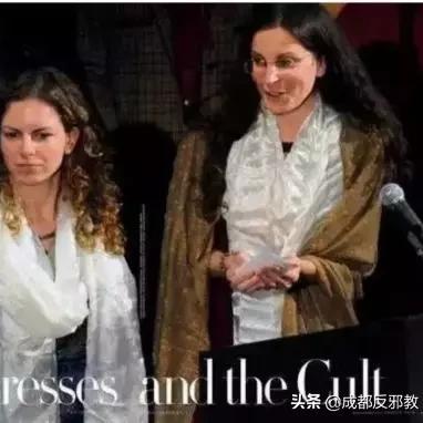 《好莱坞美女猎艳秘境：体验《名利场》潜规则传奇》