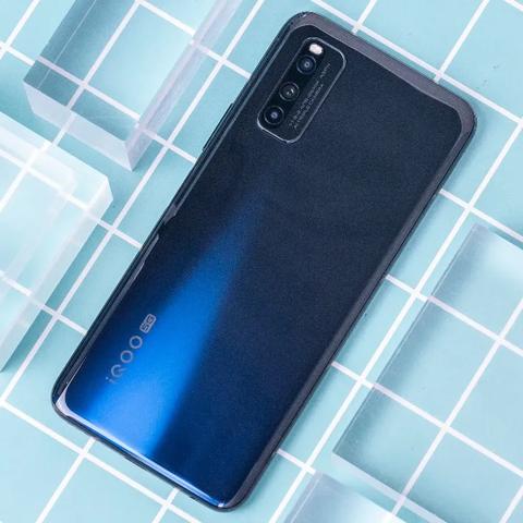 天玑9500性能大爆发！光追升级40%，百帧体验再突破！