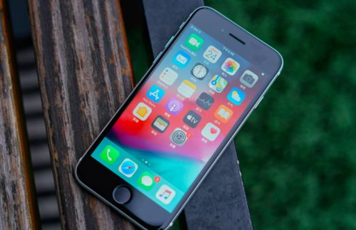 苹果折叠屏首年销量突破千万！万元旗舰售价揭秘