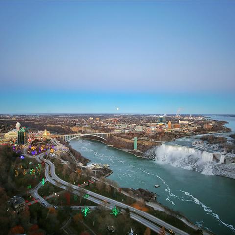 《绝晓》PS5版虚幻5实机演示：揭秘战斗奇观，探索未知领域！