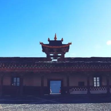 多重人生攻略：揭秘逃离太阳的神秘路径