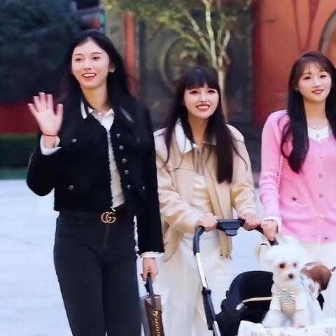 《吴艳妮B站首秀：运动风潮，酷炫来袭！》