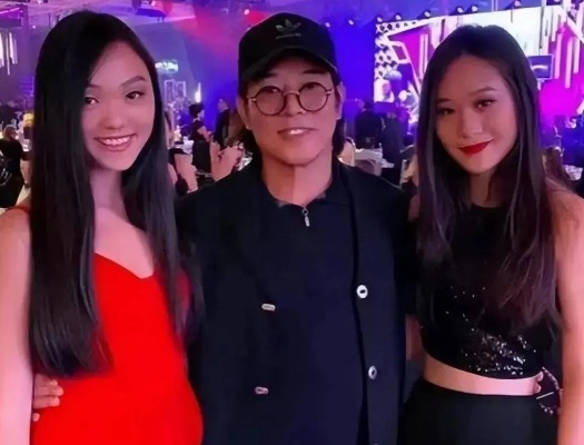 李连杰豪礼大女儿：智界R7新婚礼物，游戏玩家必备神器