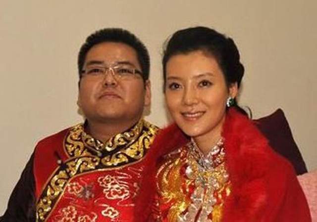 成龙早年揭秘：邓丽君分手真相曝光！