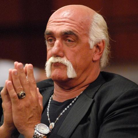 约翰塞纳：15年影坛沉浮，从烂片驱逐者到和平使者逆袭