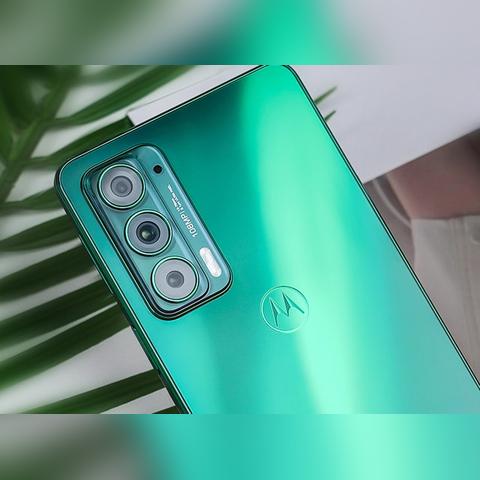 摩托前高管揭秘：美国手机市场为何偏爱“轻奢”品牌？