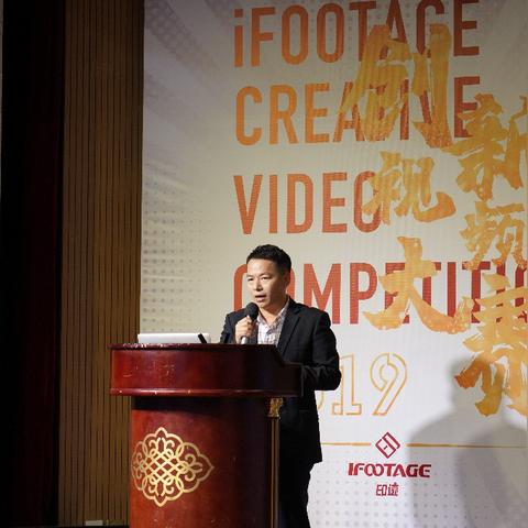 《何同学空降荒岛！影视飓风创始人Tim直播求生大揭秘》