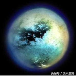 《完蛋2》独家揭秘：美女环绕下的甜蜜瞬间！