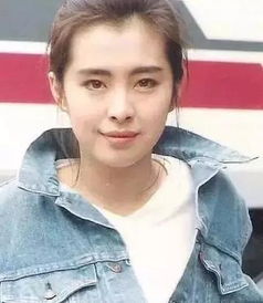 《王祖贤温哥华超市买菜，明星接地气日常曝光》