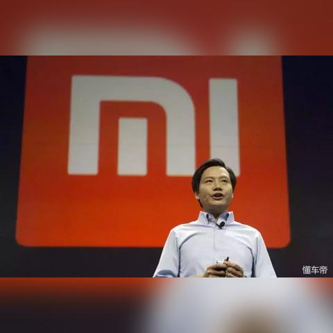 雷军翻版女孩爆红！盘点长相酷似大佬的网红新秀