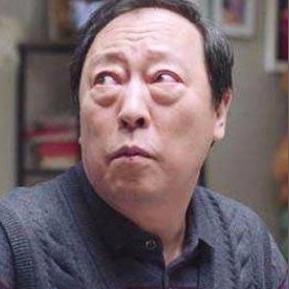 成龙炮轰好莱坞：电影圈“金钱至上”真相曝光！