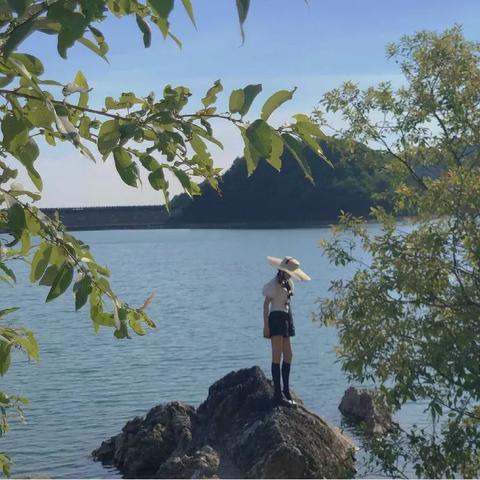 《百日激战，破亿荣耀！小红书助力，玩家共庆》