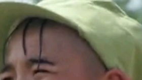 《秦杨患肺腺癌奇迹康复，却遭失明！曾演《霹雳火》经典角色》