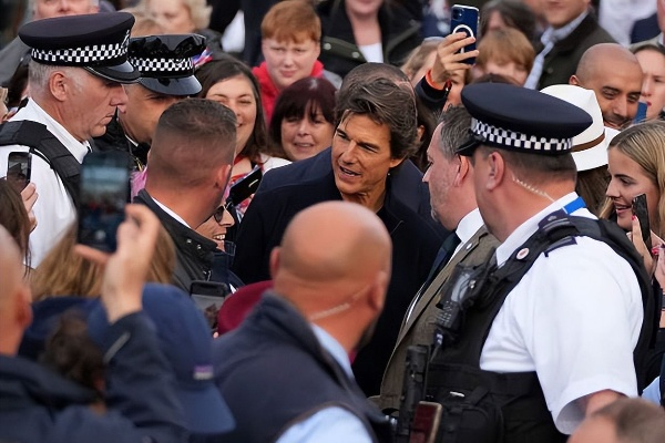 阿汤哥拒绝特朗普提名，档期冲突成挡箭牌！