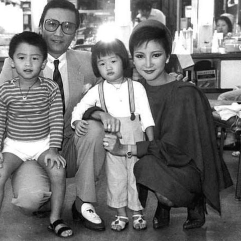 《成龙巅峰之作！《捕风追影》豆瓣8.1分，年度最佳动作片》