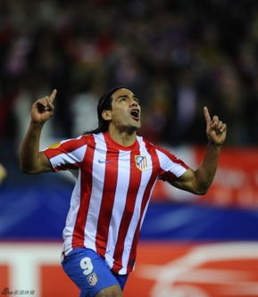 梅西脚后跟神助攻！贝帅惊呼：荒谬至极！