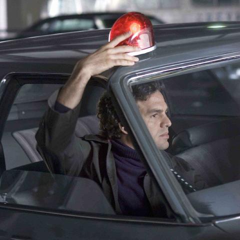 《影评人》幕后真相：揭秘影评生涯的枯燥与无奈