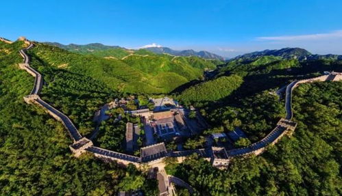 八达岭长城景区开启“不文明游客”曝光大屏，乱刻划者实时曝光！