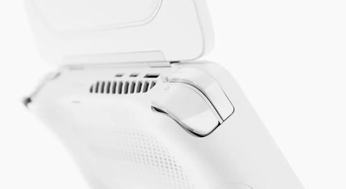 AYANEO Pocket DS：探索双屏掌机新境界