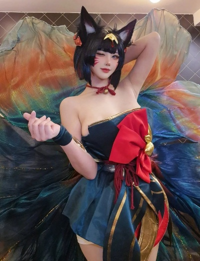 《Yasal新视频》：《妮姬》小红帽热舞秀，韩援风采全开！