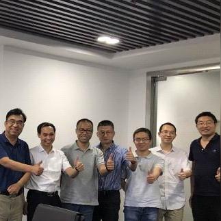 《16人竞技场盘点：盘点热门对战平台，哪款最适合你？》