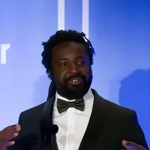 《奇异人生》续作《双重曝光》2026年发售，揭秘新篇章！